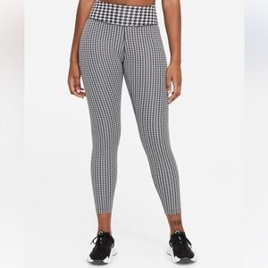 Nike Houndstooth Leggings Size Small NWT